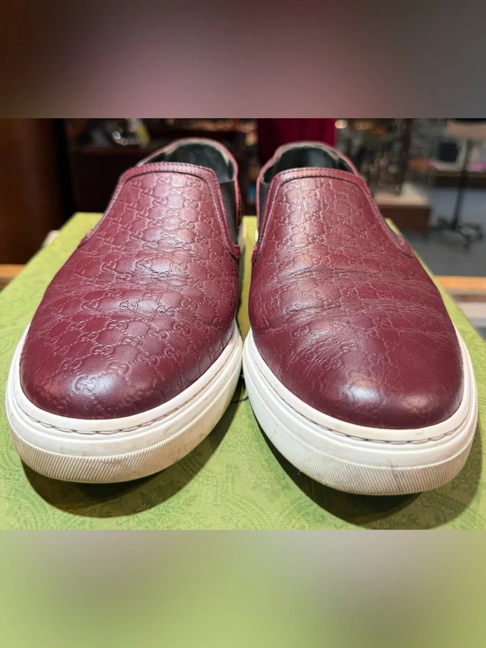 GUCCI Monogram GG Burgundy Leather Men’s Slip On Loafer Sneaker Size 9.5